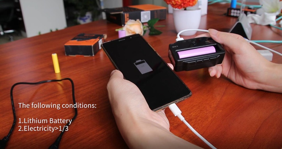 WOYUM Smart Battery Charger with USB Port Charging for Rechargeable Lithium 10440 14500 14650 16340 16650 17650 17670 18350 18490 18500 18650 Batteries NiMH AA AAA Battery